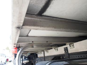 いすゞ フォワード 冷凍バン 中増t PKG-FSR34T2 年式 H21 [写真24]