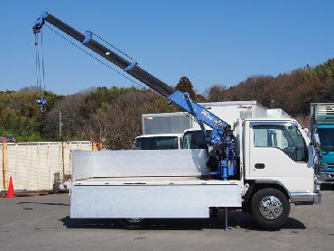 いすゞ エルフ ユニック 小型 PB-NKR81A 年式 H17 [写真09]