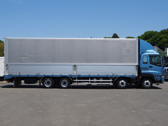 いすゞ ギガ ウイング車 大型 PKG-CYJ77W8 年式 H22[写真07]