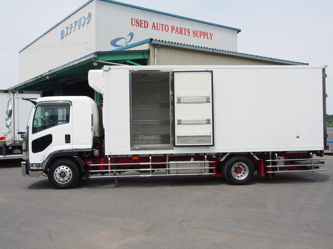 いすゞ フォワード 冷凍バン 中型 PDG-FRR34T2 年式 H20[写真10]