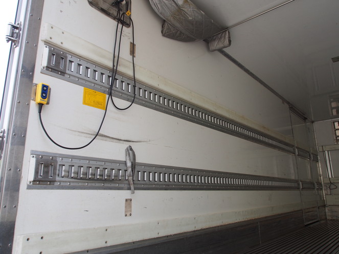 いすゞ フォワード 冷凍バン 中型 PDG-FRR34T2 年式 H20[写真19]