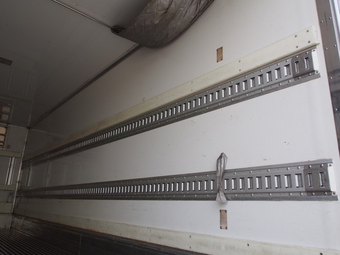 いすゞ フォワード 冷凍バン 中型 PDG-FRR34T2 年式 H20[写真20]