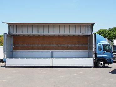 いすゞ ギガ ウイング車 大型 PKG-CYJ77W8 年式 H22 [写真08]