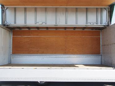 三菱ふそう ファイター ウイング車 中型 PA-FK61F 年式 H18 [写真12]