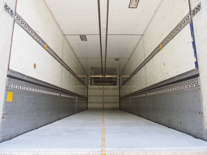 三菱ふそう スーパーグレート 冷凍ウイング 大型 KL-FS54JVZ 年式 H14[写真16]