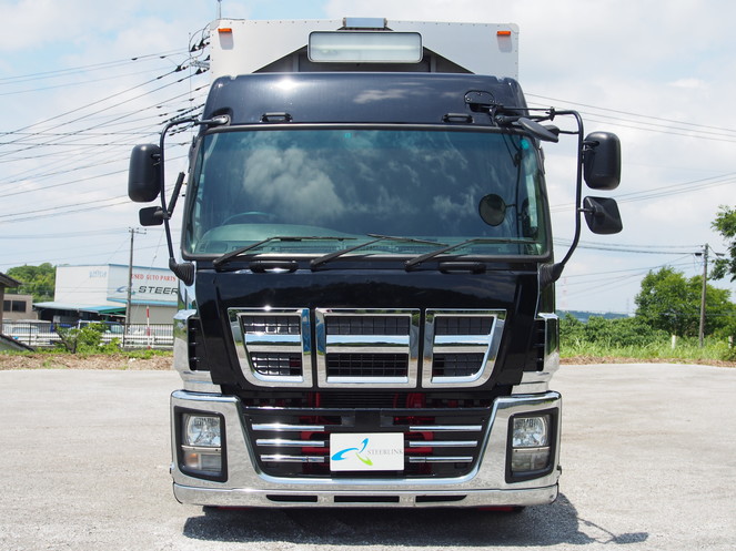 いすゞ ギガ ウイング車 大型 LKG-CYJ77A 年式 H22[写真03]