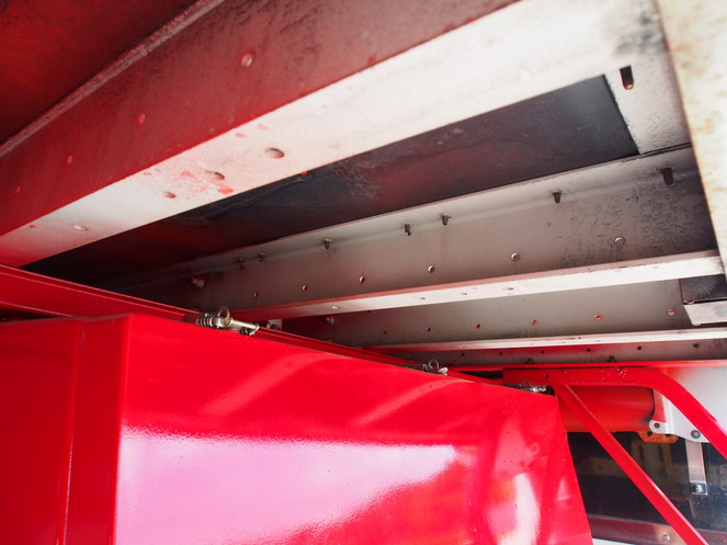 いすゞ ギガ ウイング車 大型 LKG-CYJ77A 年式 H22[写真19]