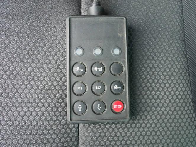 日野 グランドプロフィア ウイング車 大型 ADG-FR1EXYJ 年式 H18[写真16]