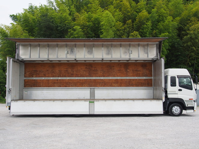 いすゞ ギガ ウイング車 大型 PKG-CYJ77W8 年式 H19[写真08]