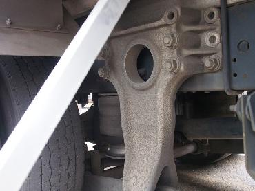 いすゞ フォワード 冷凍バン 中増t PKG-FSR34T2 年式 H22 [写真34]