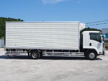 いすゞ フォワード 冷凍バン 中増t PKG-FSR34T2 年式 H22 [写真05]