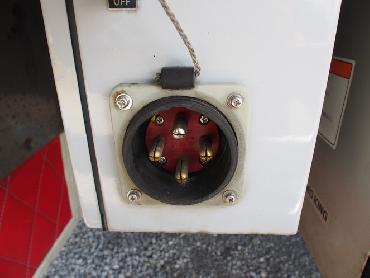 いすゞ フォワード 冷凍バン 中増t PKG-FSR34T2 年式 H22 [写真23]