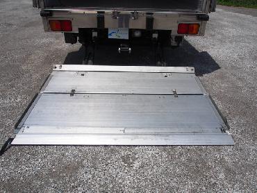 日野 レンジャープロ 冷凍バン 中型 TKG-FD9JLAA 年式 H24 [写真15]