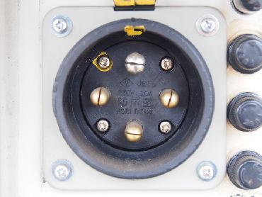 日野 レンジャープロ 冷凍バン 中型 TKG-FD9JLAA 年式 H24 [写真17]