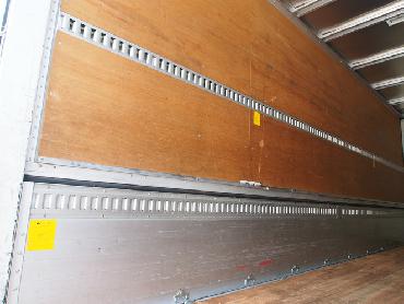 三菱ふそう ファイター ウイング車 中型 PA-FK61FK 年式 H17 [写真16]