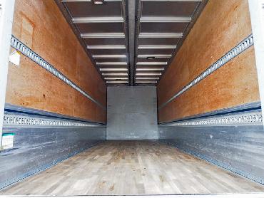 いすゞ フォワード ウイング車 中型 PKG-FRR90S2 年式 H20 [写真13]