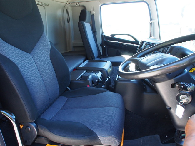 日野 グランドプロフィア 冷凍ウイング 大型 BKG-FR1EZYJ 年式 H22[写真26]