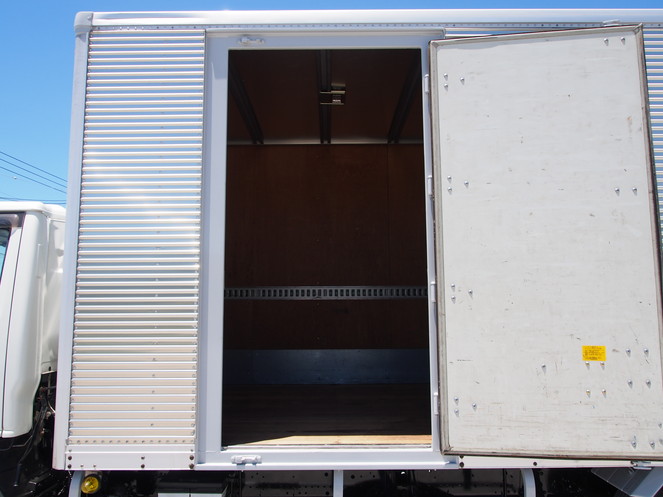 いすゞ エルフ バン車 小型 PA-NPR81N 年式 H17[写真08]