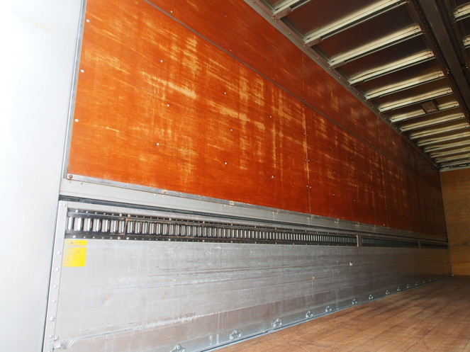 いすゞ ギガ ウイング車 大型 PKG-CYJ77W8 年式 H21[写真15]