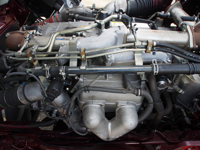 いすゞ ギガ ウイング車 大型 PKG-CYJ77W8 年式 H21[写真22]