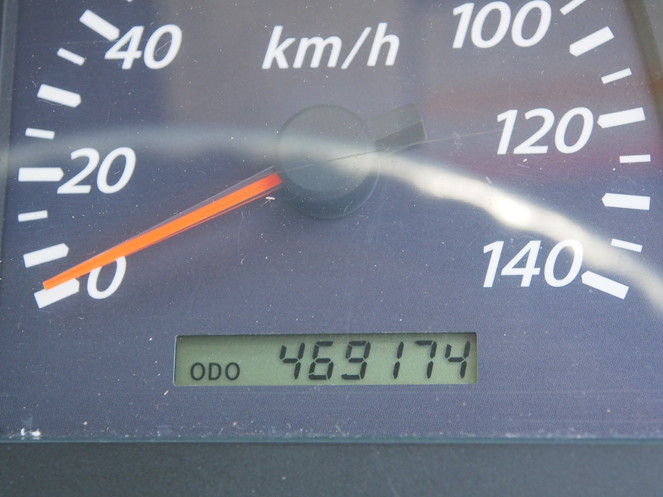 いすゞ ギガ ウイング車 大型 PKG-CYJ77W8 年式 H21[写真20]