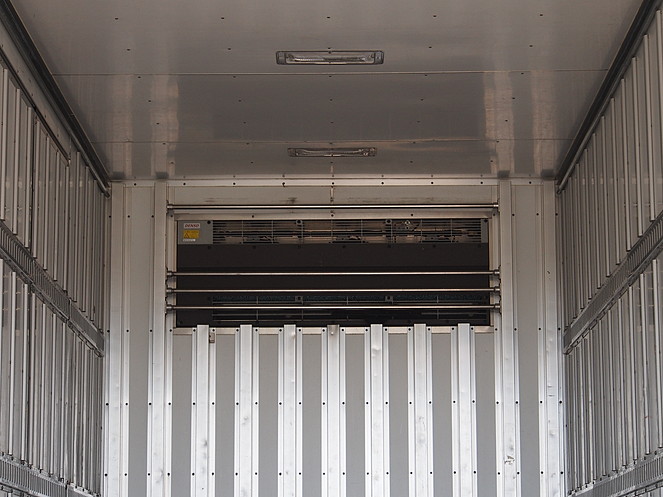 三菱ふそう スーパーグレート 冷凍バン 大型 QKG-FU54VZ 年式 H24[写真16]