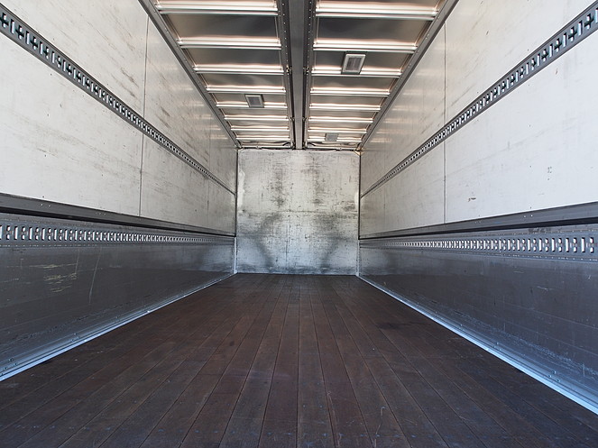 三菱ふそう ファイター ウイング車 中型 PDG-FK64F 年式 H22[写真12]