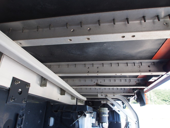 三菱ふそう ファイター ウイング車 中型 PDG-FK64F 年式 H22[写真22]