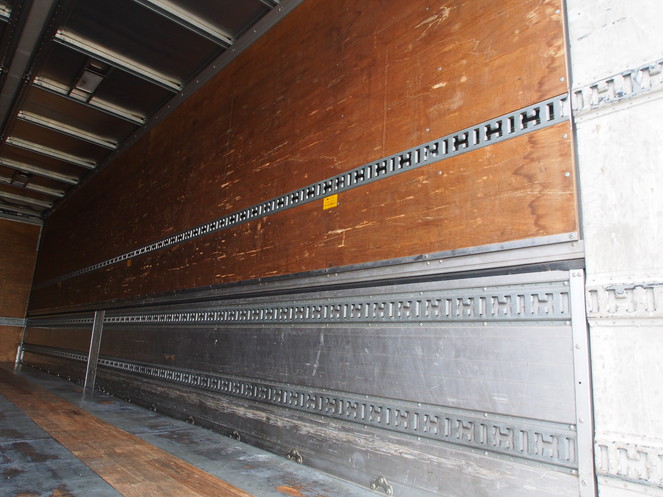 三菱ふそう スーパーグレート ウイング車 大型 BDG-FS55JZ 年式 H19[写真14]