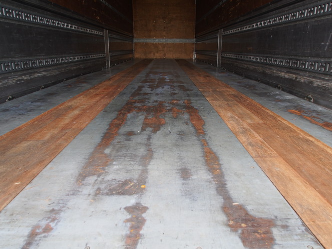 三菱ふそう スーパーグレート ウイング車 大型 BDG-FS55JZ 年式 H19[写真15]