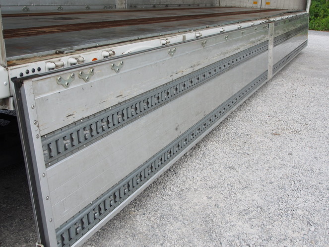 三菱ふそう スーパーグレート ウイング車 大型 BDG-FS55JZ 年式 H19[写真18]