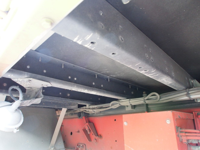 いすゞ ギガ ウイング車 大型 LKG-CYJ77A 年式 H23[写真19]