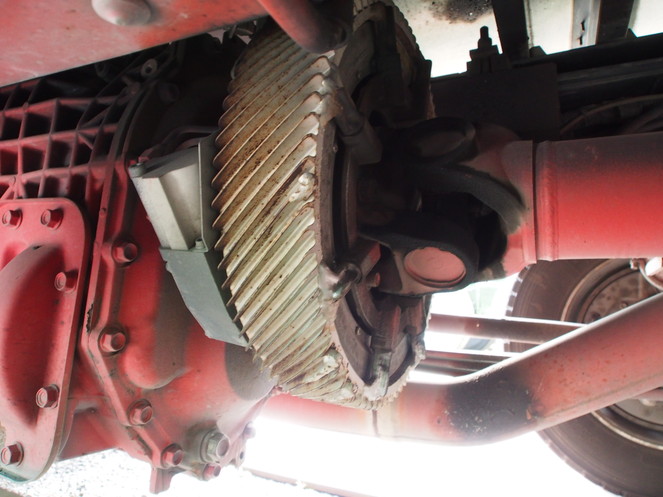 いすゞ ギガ ウイング車 大型 LKG-CYJ77A 年式 H23[写真20]