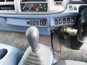 日野 レンジャー ウイング車 中型 BKG-FD7JLYA 年式 H20 [写真17]