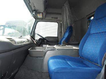 いすゞ ギガ ウイング車 大型 LKG-CYJ77A 年式 H23 [写真16]