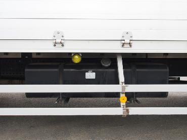 いすゞ フォワード ウイング車 中型 PKG-FRR90S2 年式 H20 [写真23]