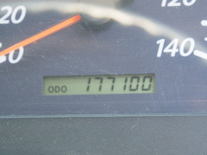 いすゞ ギガ ウイング車 大型 LKG-CYJ77A 年式 H23[写真15]