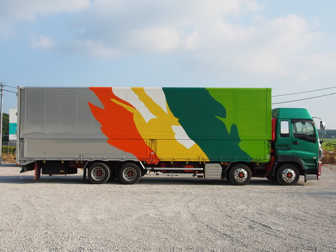 いすゞ ギガ ウイング車 大型 LKG-CYJ77A 年式 H23[写真05]