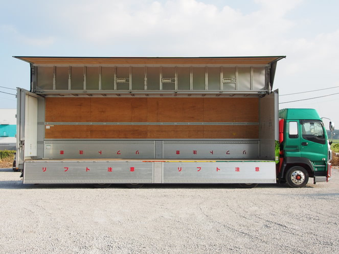 いすゞ ギガ ウイング車 大型 LKG-CYJ77A 年式 H23[写真06]