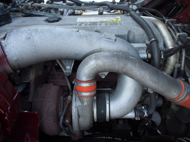 いすゞ ギガ 冷凍ウイング 大型 PJ-CYJ51W5 年式 H17[写真38]