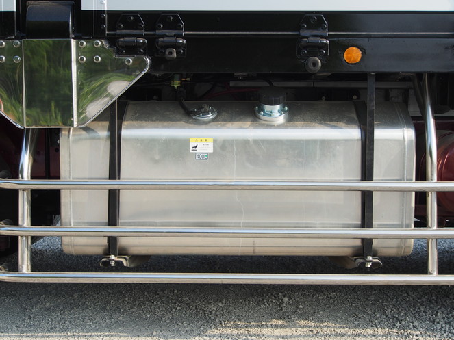 いすゞ ギガ 冷凍ウイング 大型 PJ-CYJ51W5 年式 H17[写真44]