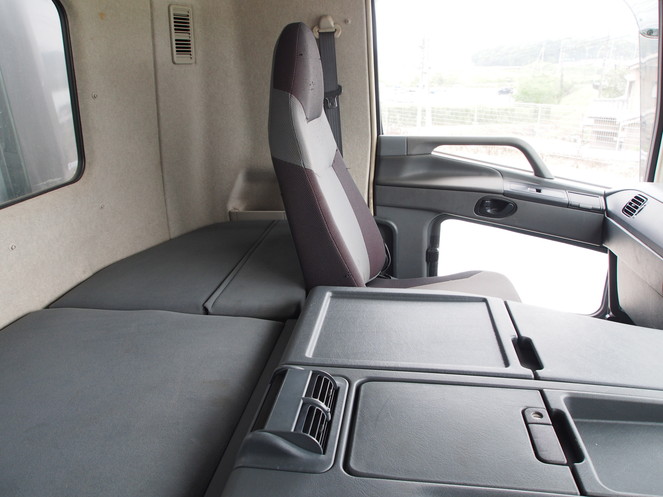 三菱ふそう スーパーグレート 冷凍ウイング 大型 QKG-FS55VZ 年式 H25[写真30]