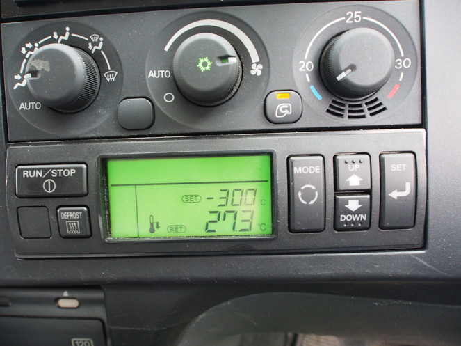 三菱ふそう スーパーグレート 冷凍ウイング 大型 QKG-FS55VZ 年式 H25[写真32]