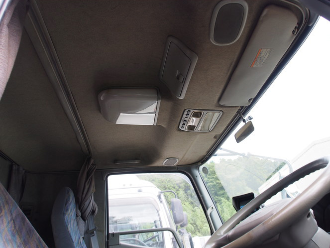 三菱ふそう ファイター ウイング車 中型 PA-FK61FK 年式 H17[写真25]