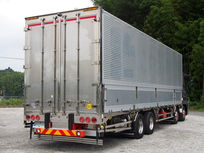 三菱ふそう スーパーグレート 冷凍ウイング 大型 QKG-FS55VZ 年式 H25[写真06]