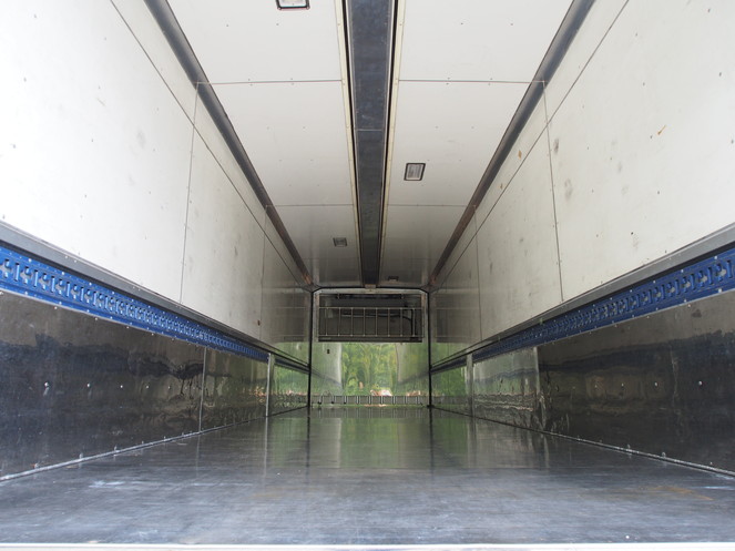 三菱ふそう スーパーグレート 冷凍ウイング 大型 KL-FU54JUZ 年式 H15[写真16]