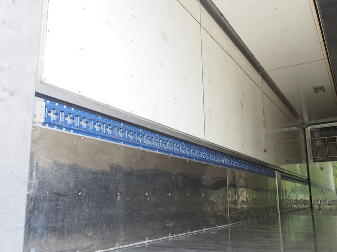 三菱ふそう スーパーグレート 冷凍ウイング 大型 KL-FU54JUZ 年式 H15[写真18]