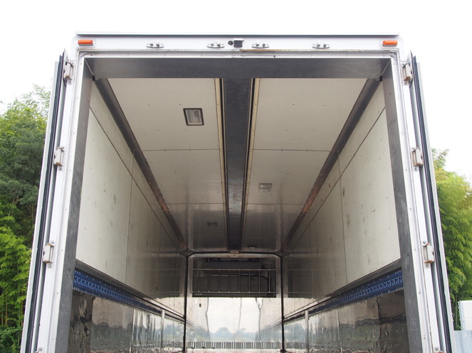 三菱ふそう スーパーグレート 冷凍ウイング 大型 KL-FU54JUZ 年式 H15[写真22]