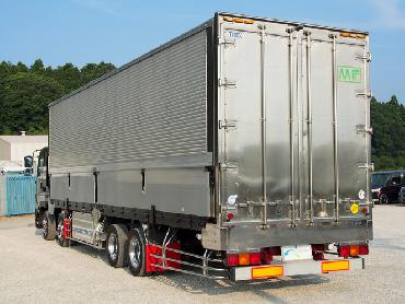 いすゞ ギガ 冷凍ウイング 大型 PJ-CYJ51W5 年式 H17 [写真05]