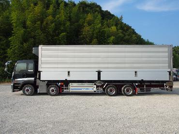 いすゞ ギガ 冷凍ウイング 大型 PJ-CYJ51W5 年式 H17 [写真10]